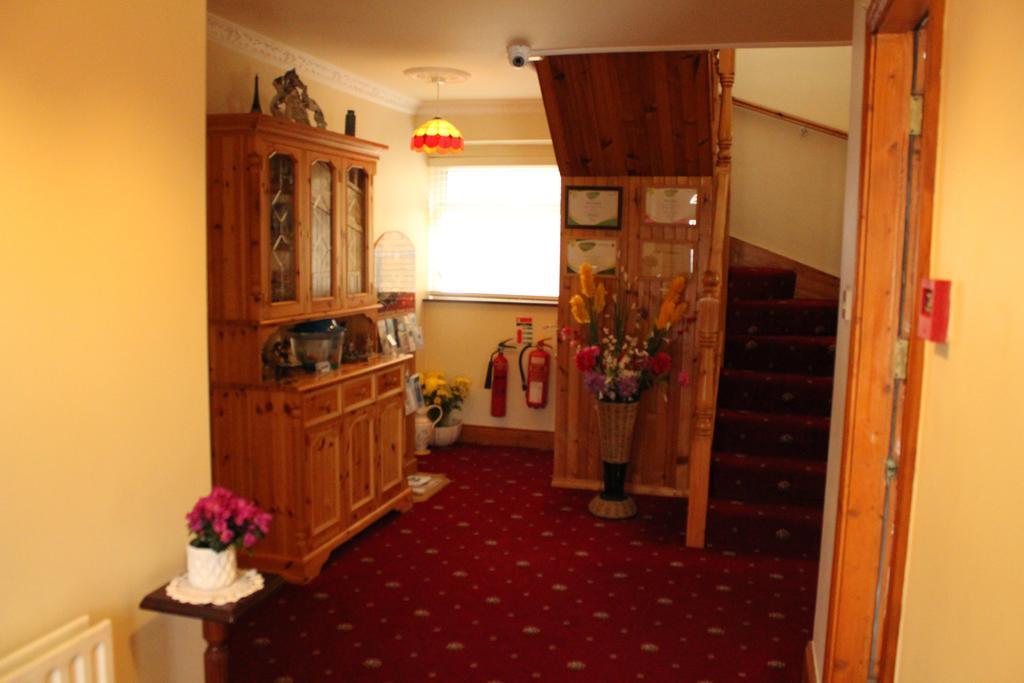 Seacourt Accommodation Tramore - Adult Only Buitenkant foto