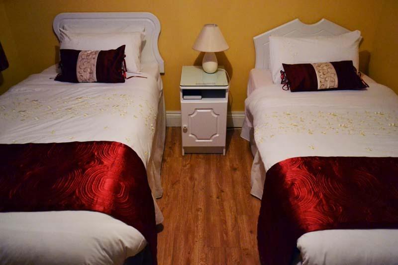 Seacourt Accommodation Tramore - Adult Only Buitenkant foto